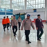 Pos Pelayanan Ops Ketupat Telabang 2026 Bandara Tjilik Riwut Terima Kunjungan Karoops Polda Kalteng