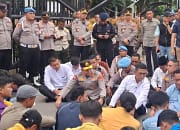 Kapolda Banten Turun Langsung Amankan Aksi BEM Se-Provinsi Banten di KP3B, Situasi Berlangsung Aman dan Kondusif